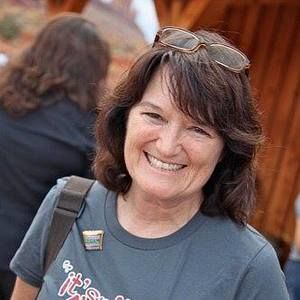 Meet your Posher, Liz